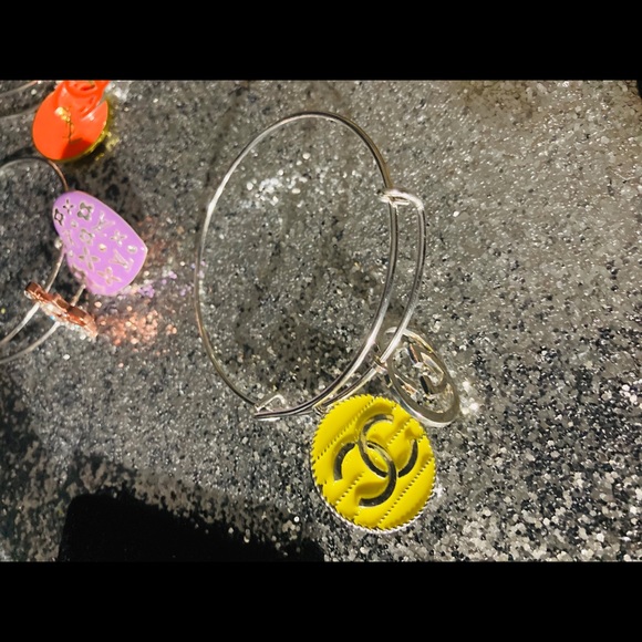 Bracelet - Picture 2 of 2